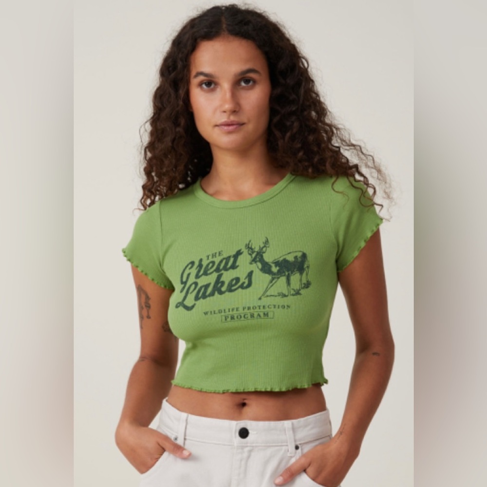 Green Great lakes lettuce trim crop top. Small. New in bag